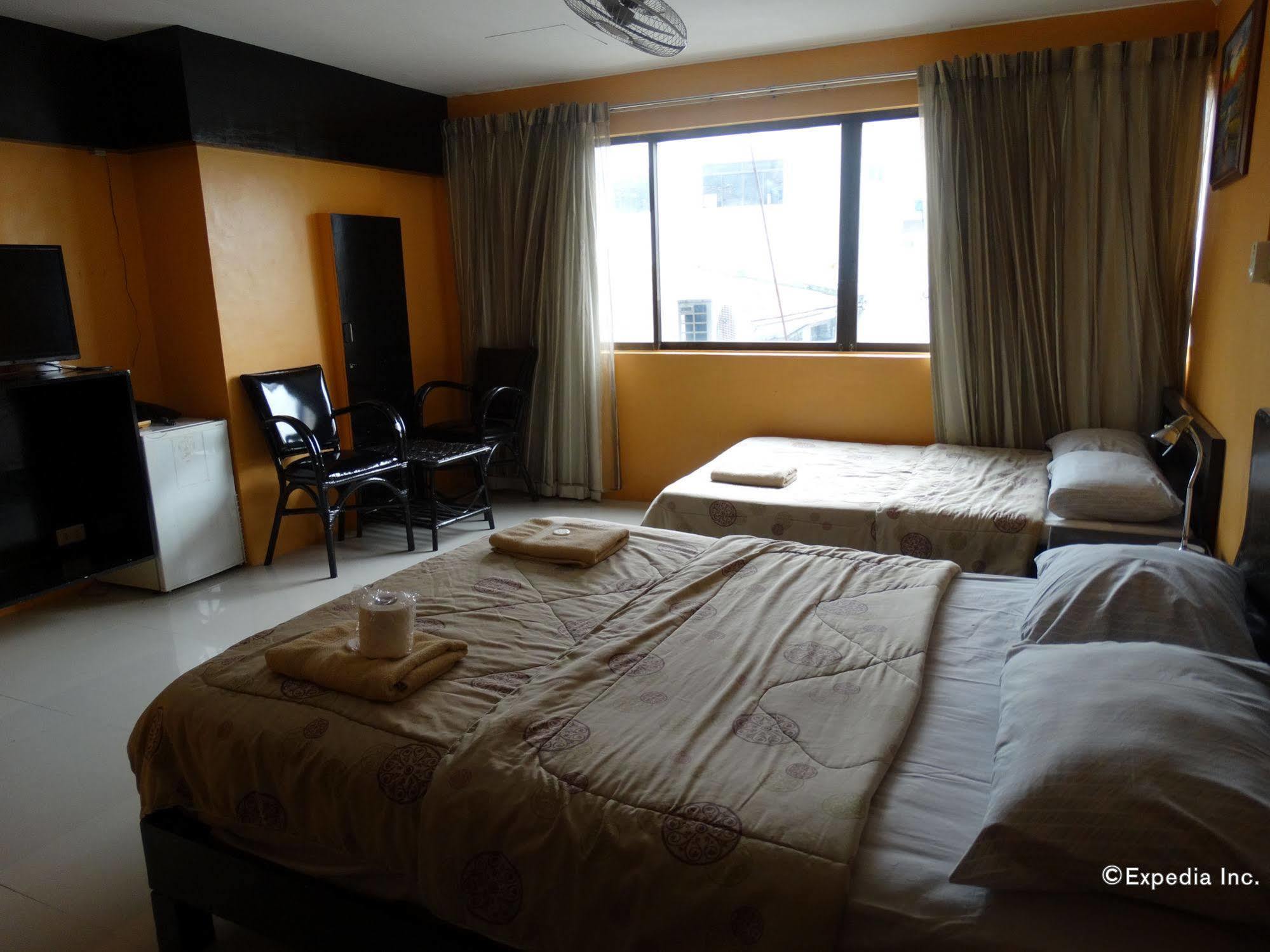 The Southern Cross Hotel Manila Exteriér fotografie